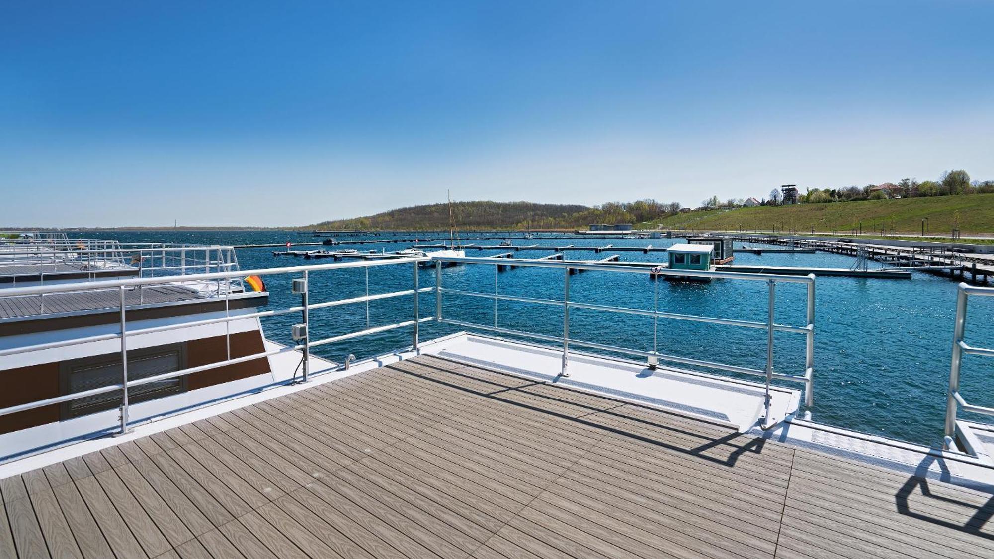 Geiseltalsee Hausboot - Floating House - Hausboot Junior Braunsbedra Esterno foto